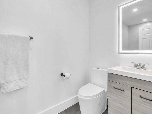 1446 Polk Street, Hollywood, FL 33020