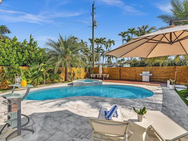 1446 Polk Street, Hollywood, FL 33020