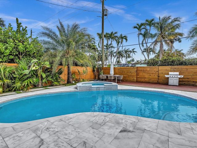 1446 Polk Street, Hollywood, FL 33020