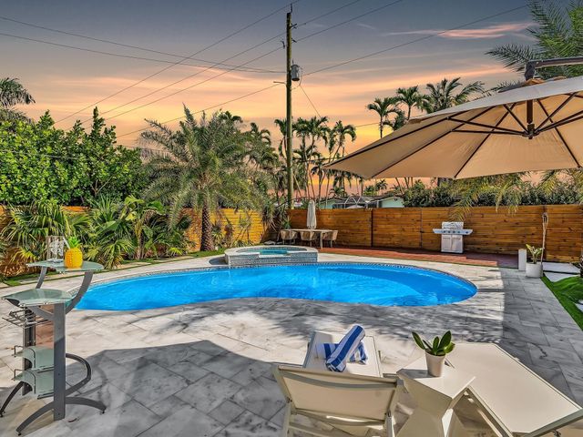 1446 Polk Street, Hollywood, FL 33020