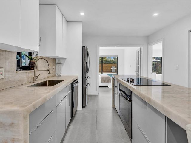 1446 Polk Street, Hollywood, FL 33020