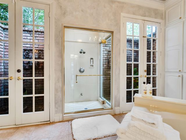 2819 Cedar Woods Place, Houston, TX 77068
