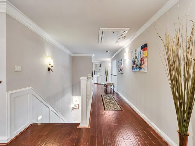 2819 Cedar Woods Place, Houston, TX 77068