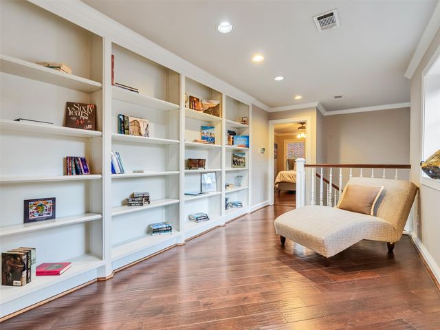 2819 Cedar Woods Place, Houston, TX 77068