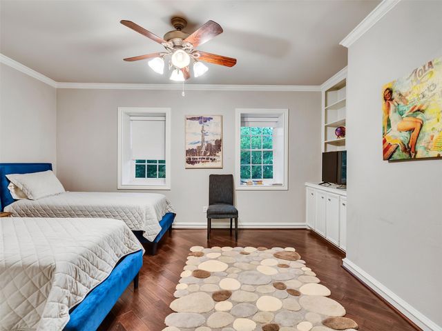 2819 Cedar Woods Place, Houston, TX 77068
