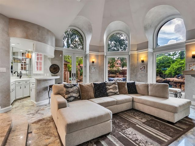 2819 Cedar Woods Place, Houston, TX 77068