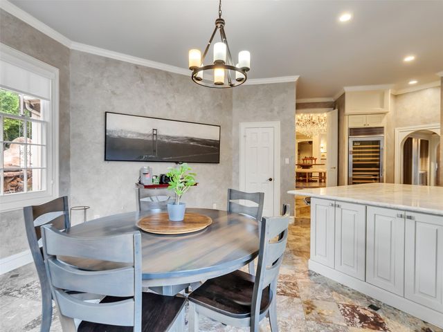 2819 Cedar Woods Place, Houston, TX 77068