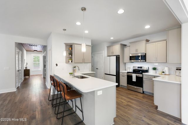 426 Grandview Drive, Hampstead, NC 28443
