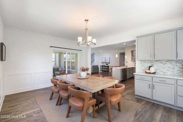 426 Grandview Drive, Hampstead, NC 28443