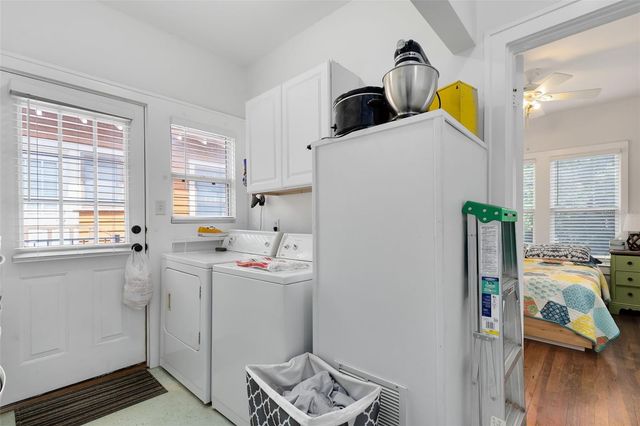 1415 E AMELIA STREET, Orlando, FL 32803