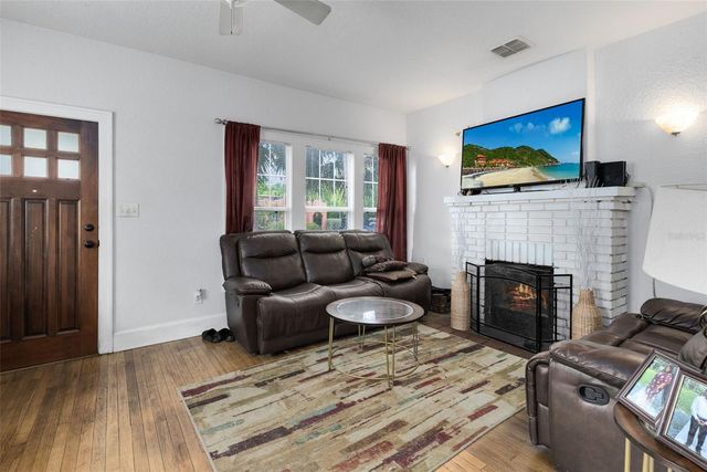 1415 E AMELIA STREET, Orlando, FL 32803