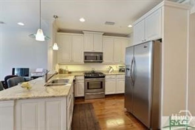 5 Whitaker Street 501, Savannah, GA 31401