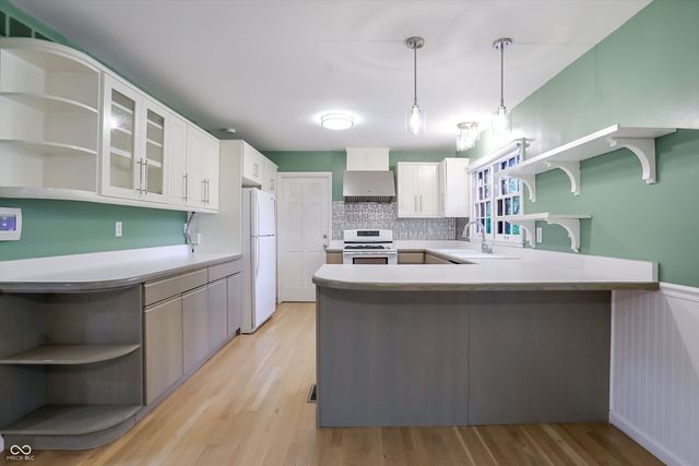 3301 Melbourne Circle, Indianapolis, IN 46228