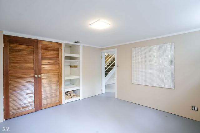 3301 Melbourne Circle, Indianapolis, IN 46228