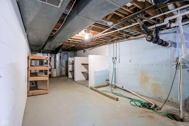 3301 Melbourne Circle, Indianapolis, IN 46228