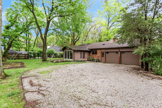3301 Melbourne Circle, Indianapolis, IN 46228