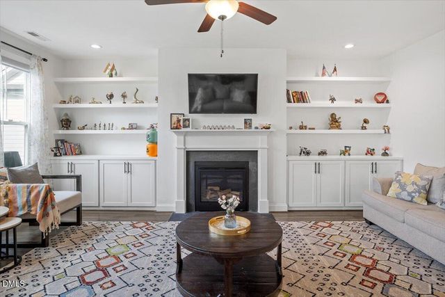 1276 Dairy Glen Drive, Fuquay Varina, NC 27526