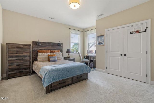 1276 Dairy Glen Drive, Fuquay Varina, NC 27526