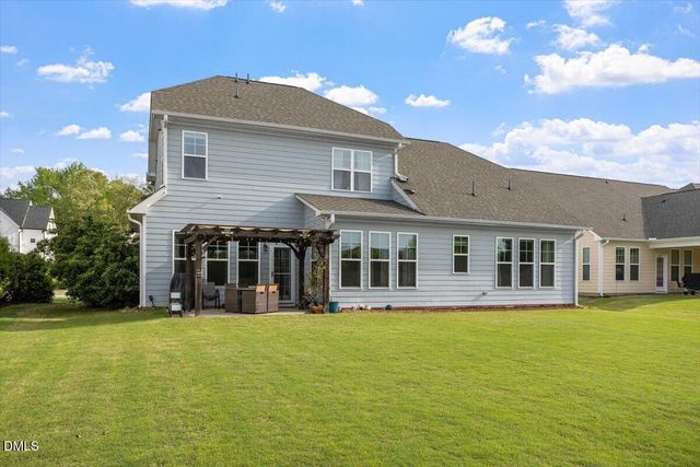 1276 Dairy Glen Drive, Fuquay Varina, NC 27526