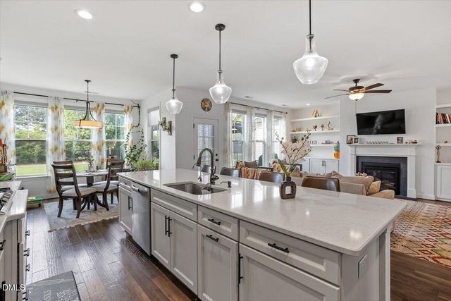 1276 Dairy Glen Drive, Fuquay Varina, NC 27526