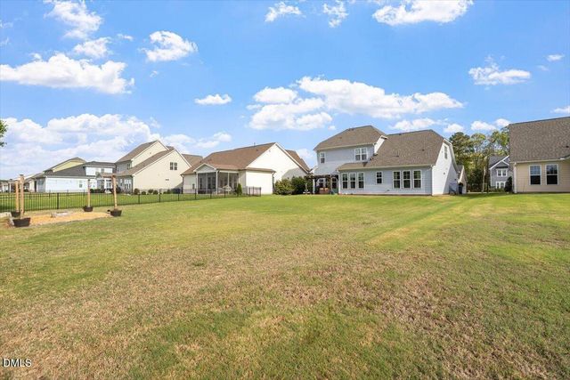 1276 Dairy Glen Drive, Fuquay Varina, NC 27526