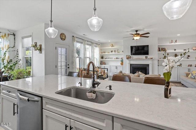 1276 Dairy Glen Drive, Fuquay Varina, NC 27526