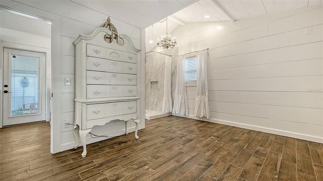 13 OAK STREET, Bradenton, FL 34208