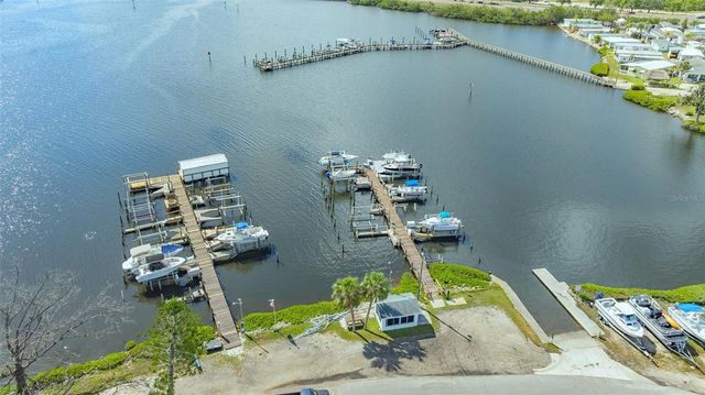 13 OAK STREET, Bradenton, FL 34208