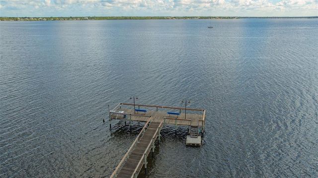 13 OAK STREET, Bradenton, FL 34208