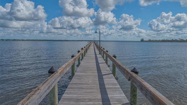 13 OAK STREET, Bradenton, FL 34208