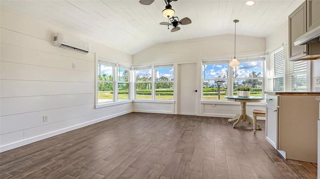 13 OAK STREET, Bradenton, FL 34208