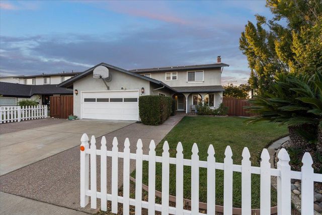 1001 Phelps Avenue, San Jose, CA 95117