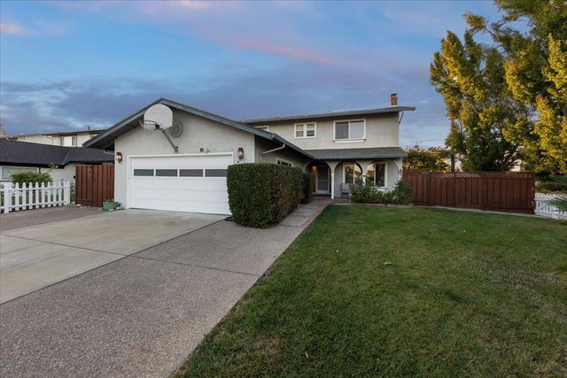 1001 Phelps Avenue, San Jose, CA 95117