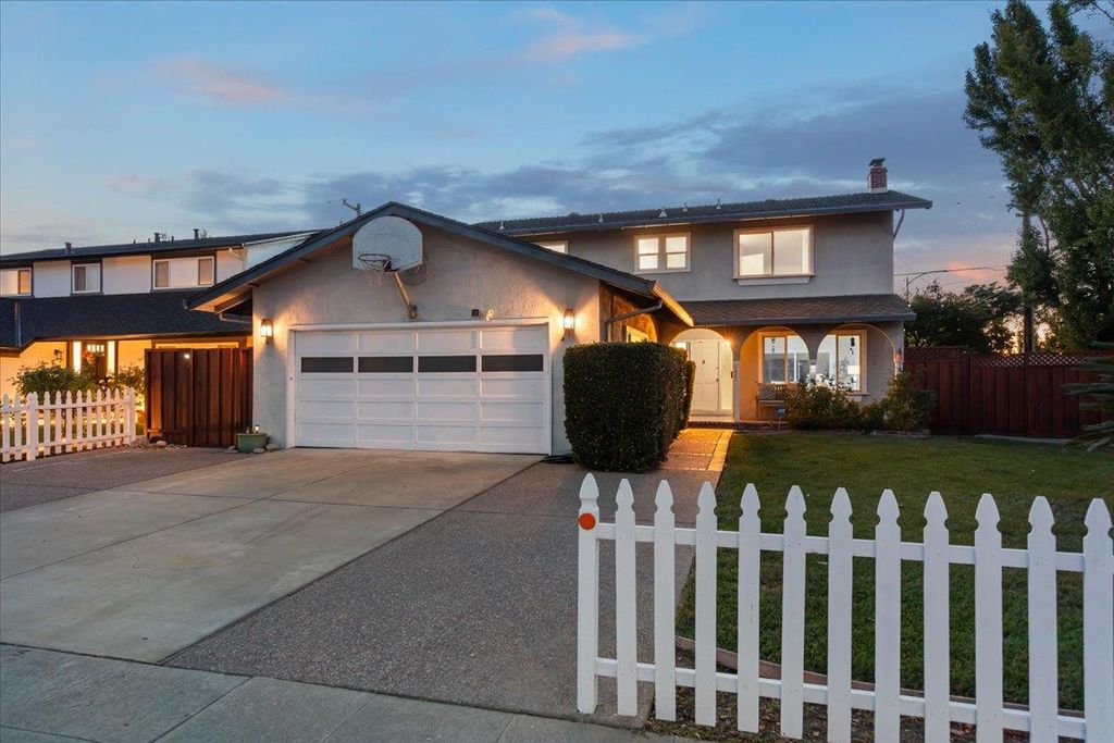 1001 Phelps Avenue, San Jose, CA 95117