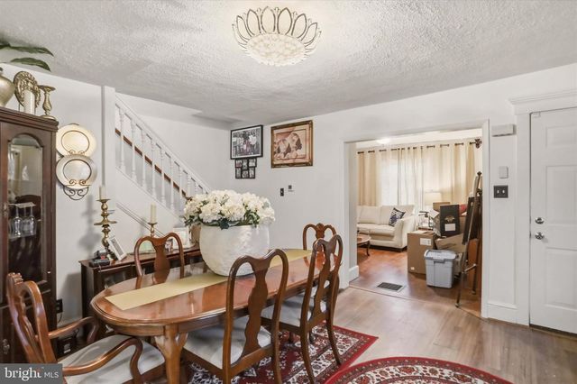 254 W QUEEN ST, Chambersburg, PA 17201