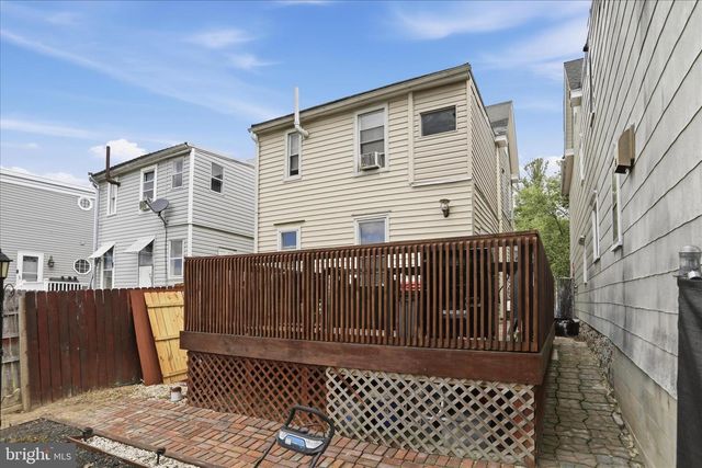 254 W QUEEN ST, Chambersburg, PA 17201
