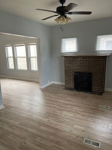 7535 S Vernon Avenue, Chicago, IL 60619