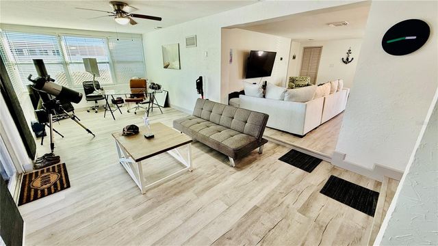 4926 BLUE HERON DRIVE, New Port Richey, FL 34652