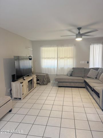 222 W Brown Road 8, Mesa, AZ 85201