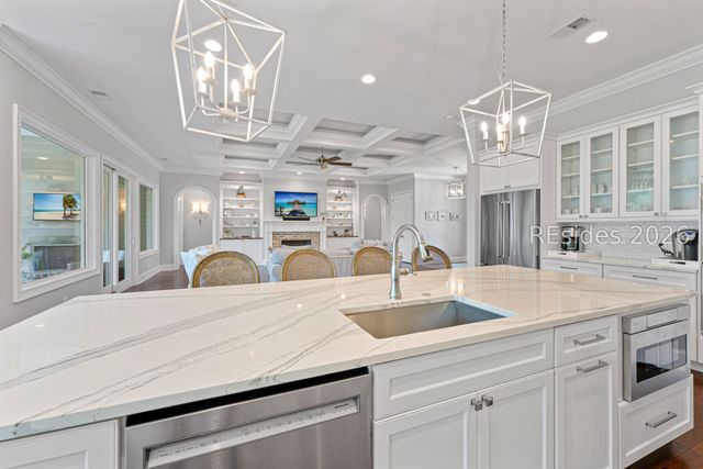 24 Rum Row, Hilton Head Island, SC 29928