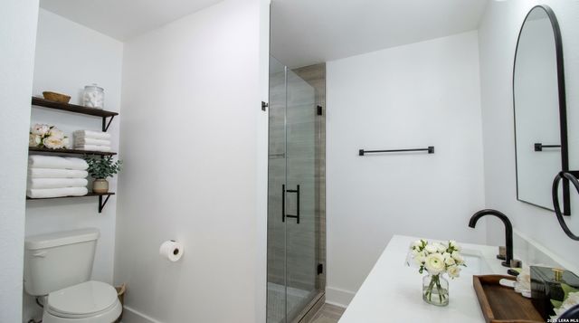 114 COYLE PL, San Antonio, TX 78201