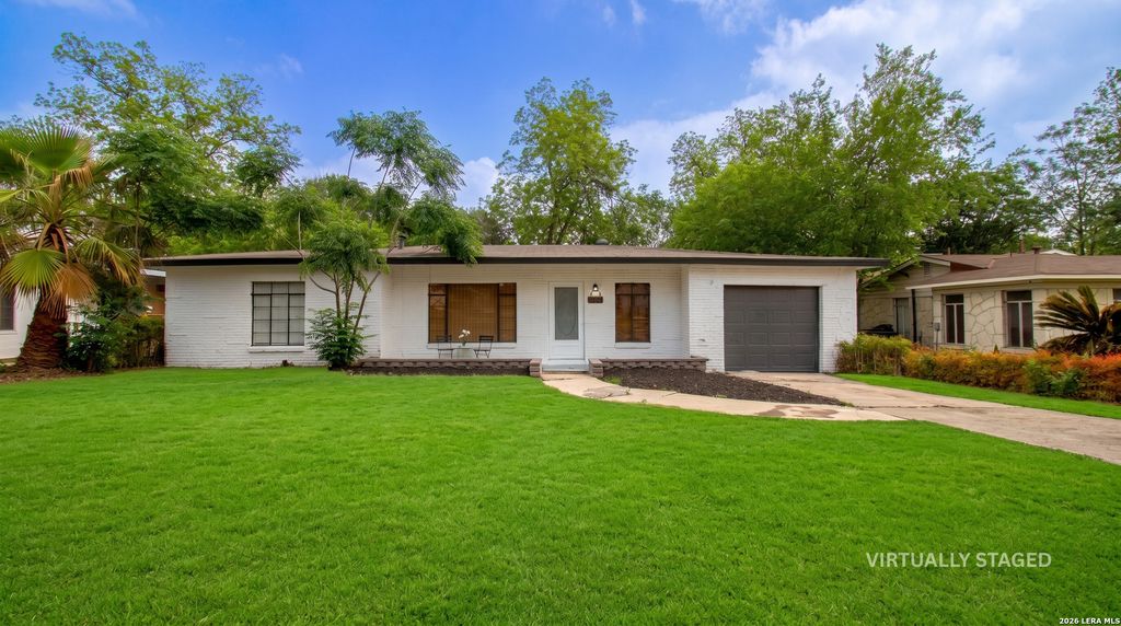 114 COYLE PL, San Antonio, TX 78201