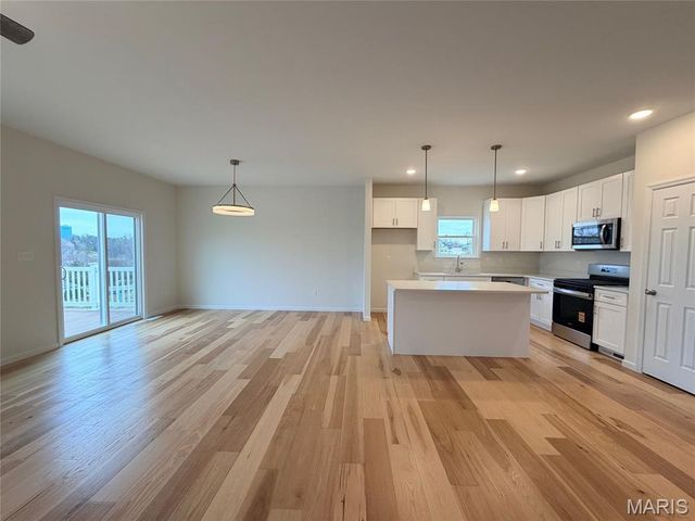 152 Pellin's Court 152, Washington, MO 63090