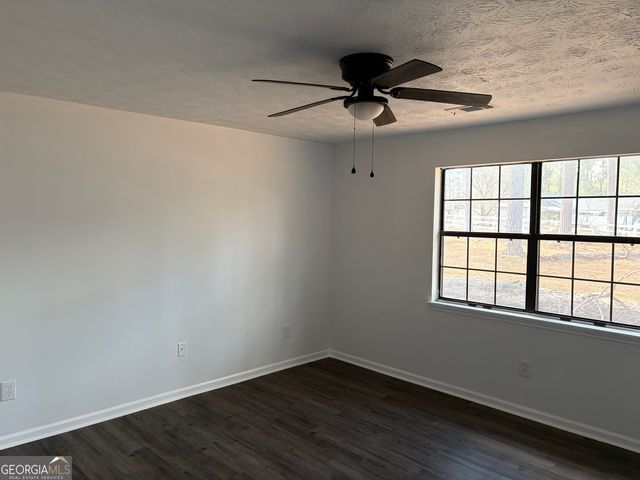 169 Ext N Jefferson Street, Lyons, GA 30436