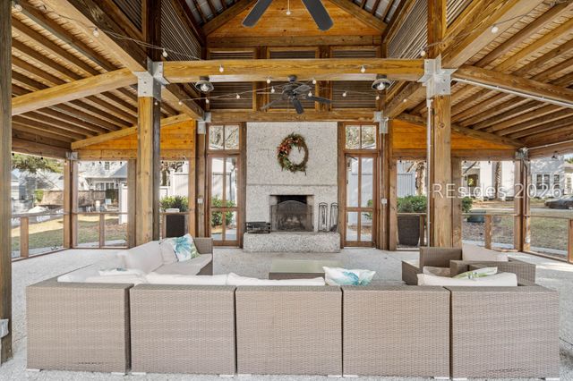 2947 Needlegrass Dr, Beaufort, SC 29902