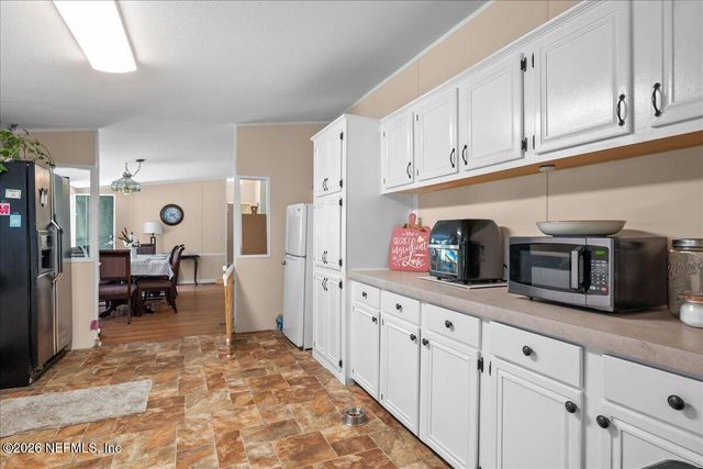 4065 SILVER LAKE Drive, Palatka, FL 32177