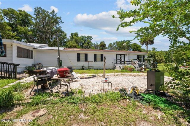 4065 SILVER LAKE Drive, Palatka, FL 32177