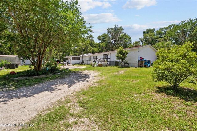 4065 SILVER LAKE Drive, Palatka, FL 32177
