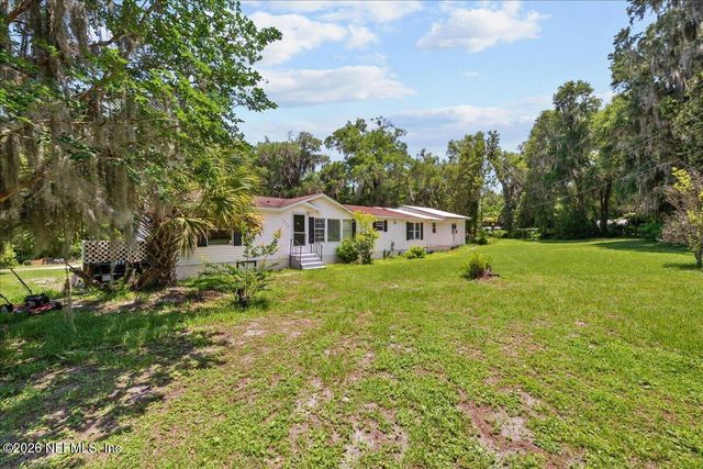4065 SILVER LAKE Drive, Palatka, FL 32177