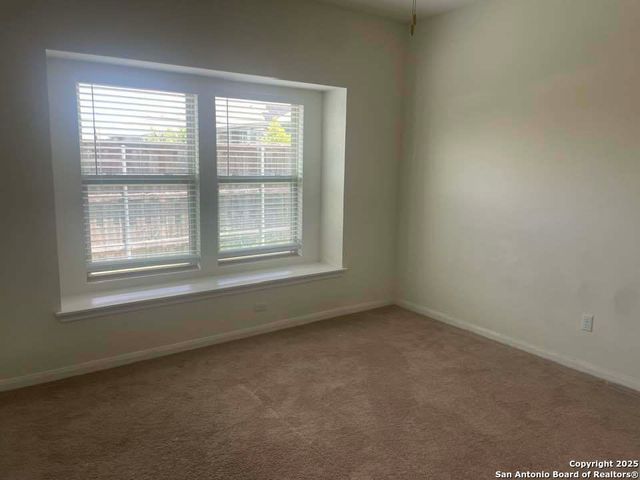 369 Spinnaker Loop, Kyle, TX 78640